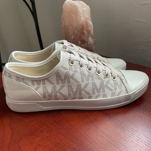 Michael Kors Sneakers
